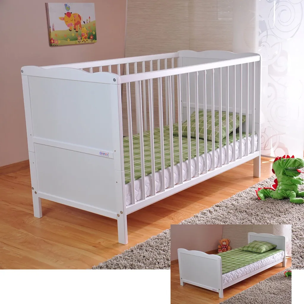 Marsell Babybett Kinderbett 120x60 mit Matratze, Lattenrost Gitterbett aus Holz 2 in 1, Weiß,  Natürliche Beißschienen zum Schutz